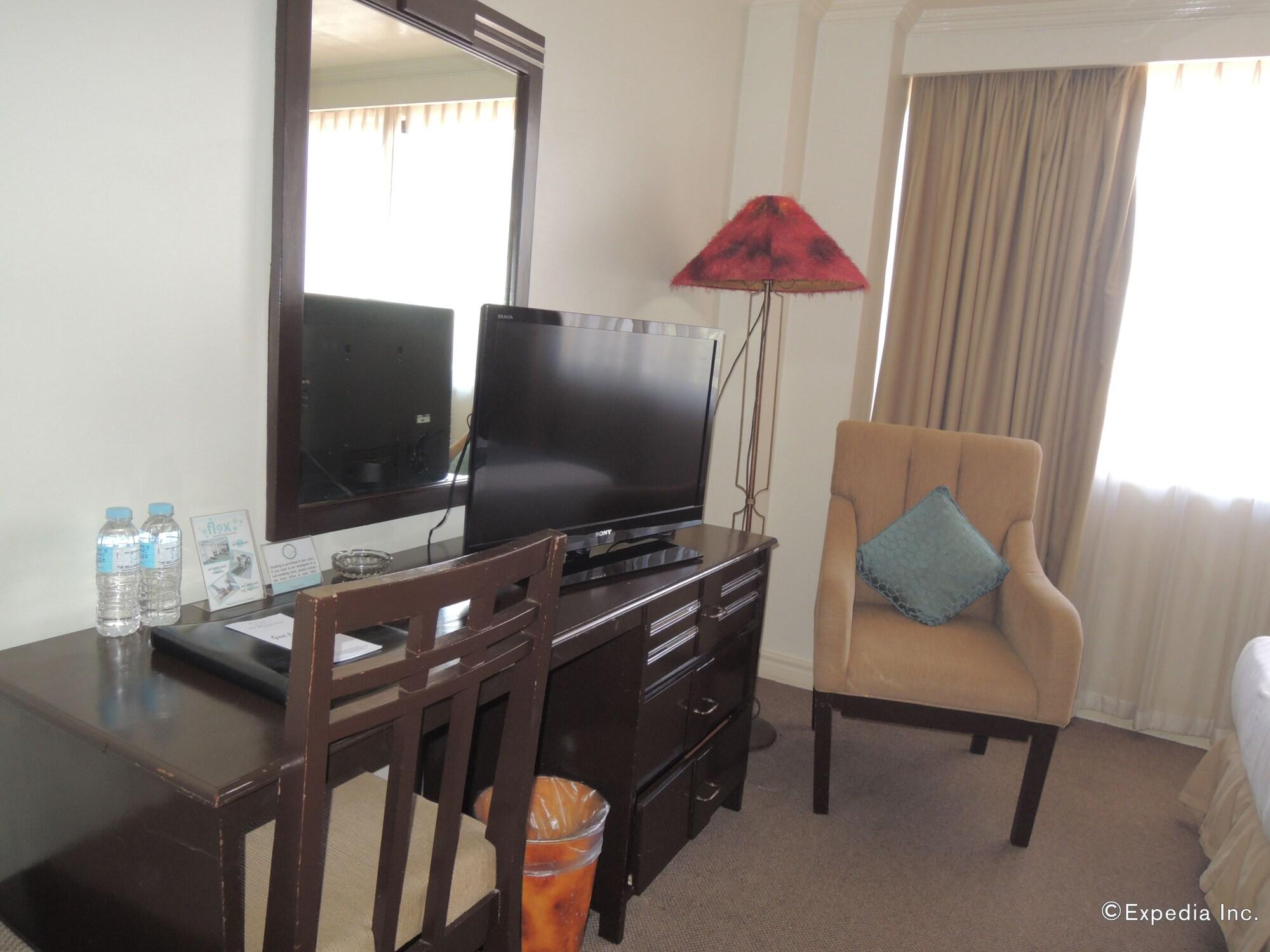 The Bellavista Hotel Lapu-Lapu City Eksteriør bilde