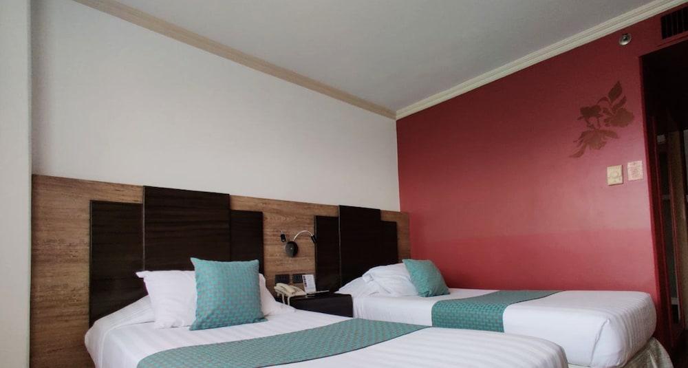 The Bellavista Hotel Lapu-Lapu City Eksteriør bilde